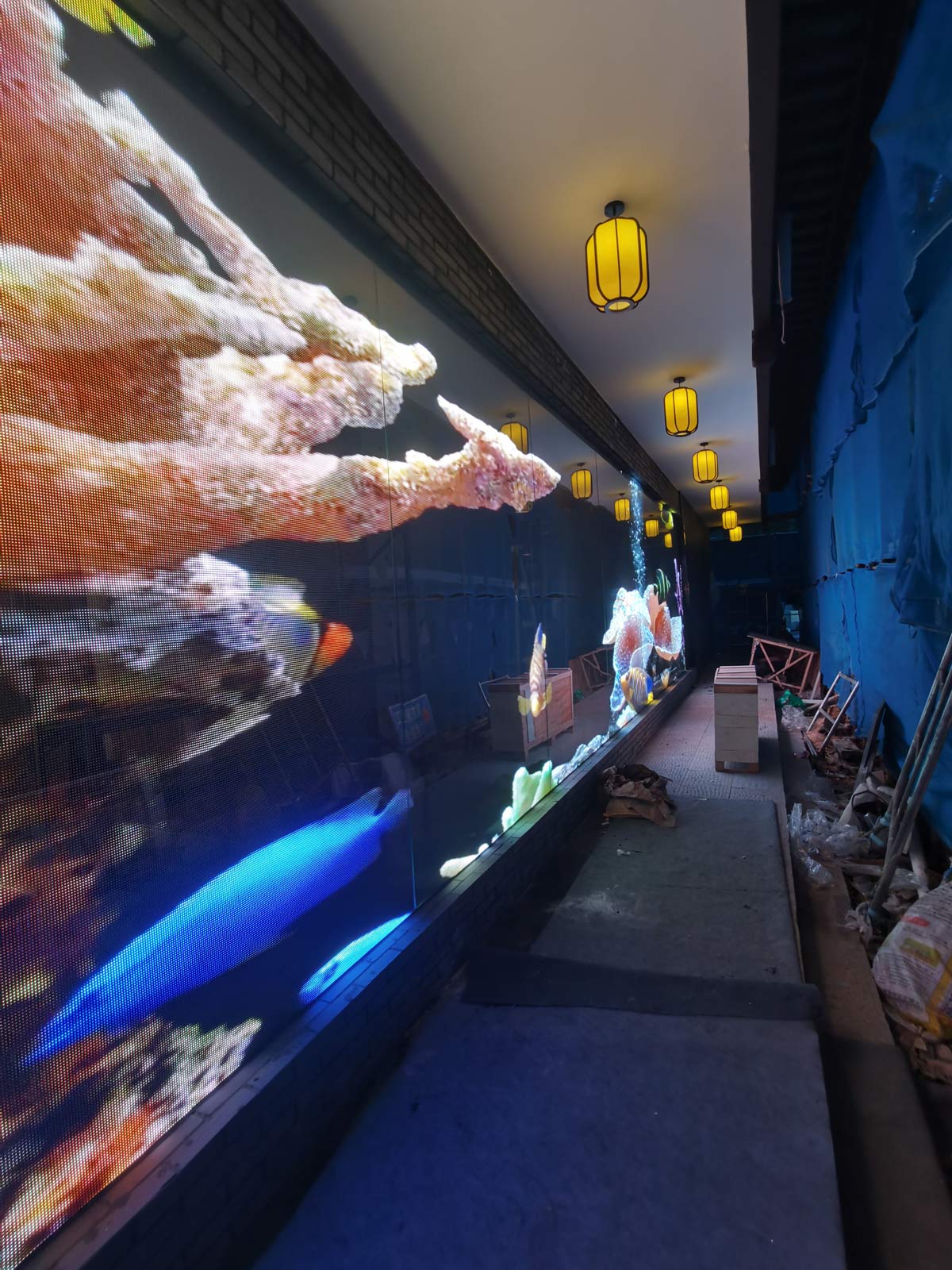 LED全息屏多少钱一平方？市场价格揭秘与优质选择攻略